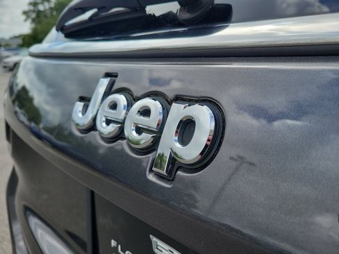 Used 2021 Jeep Compass Latitude w/ Sun and Sound Group FWD image 14