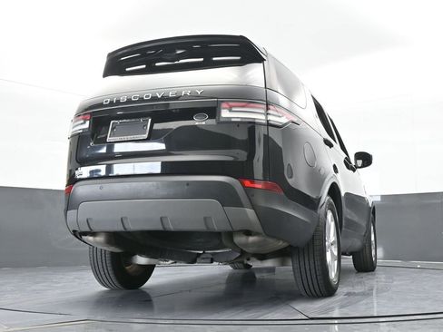 Used 2020 Land Rover Discovery SE image 57