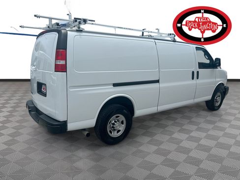 Used 2023 Chevrolet Express 3500 Extended w/ Driver Convenience Package RWD image 7