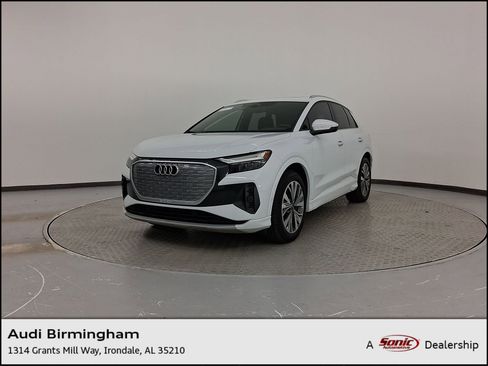 Used 2023 Audi Q4 e-tron Premium Plus w/ Premium Plus image 1