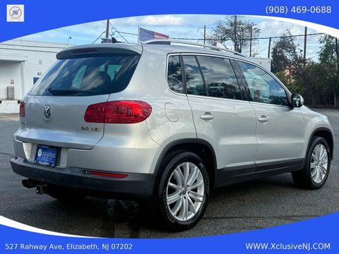Used 2012 Volkswagen Tiguan S image 4