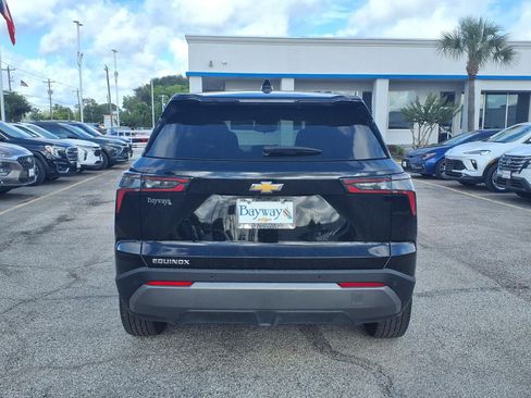 Used 2025 Chevrolet Equinox LT FWD image 22