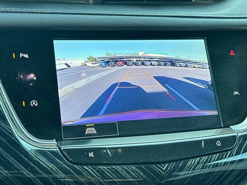 Certified 2024 Cadillac XT6 Premium Luxury image 21