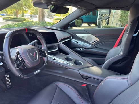 Used 2026 Chevrolet Corvette Z06 RWD image 5