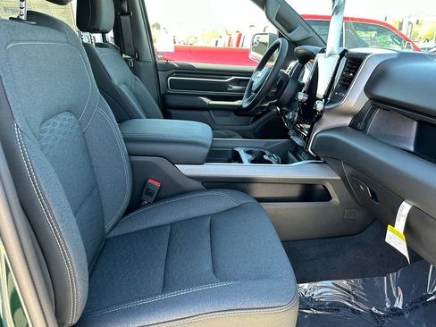 New 2026 RAM 1500 Big Horn AWD/4WD image 13