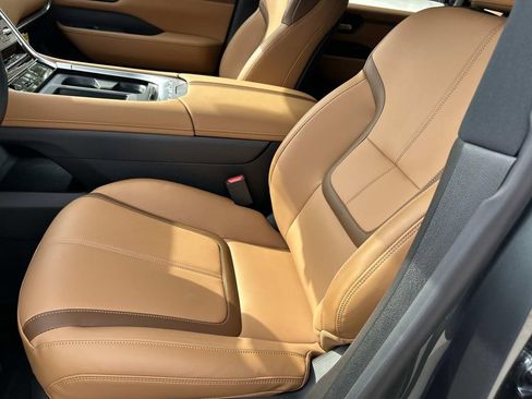 New 2026 Nissan Armada SL w/ Captain's Chari Seat Package AWD/4WD image 14