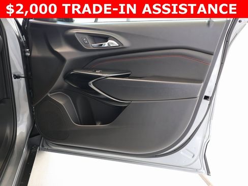 New 2026 Chevrolet Trax RS w/ Sunroof Package image 33