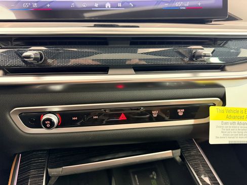 New 2026 BMW X5 xDrive50e image 23