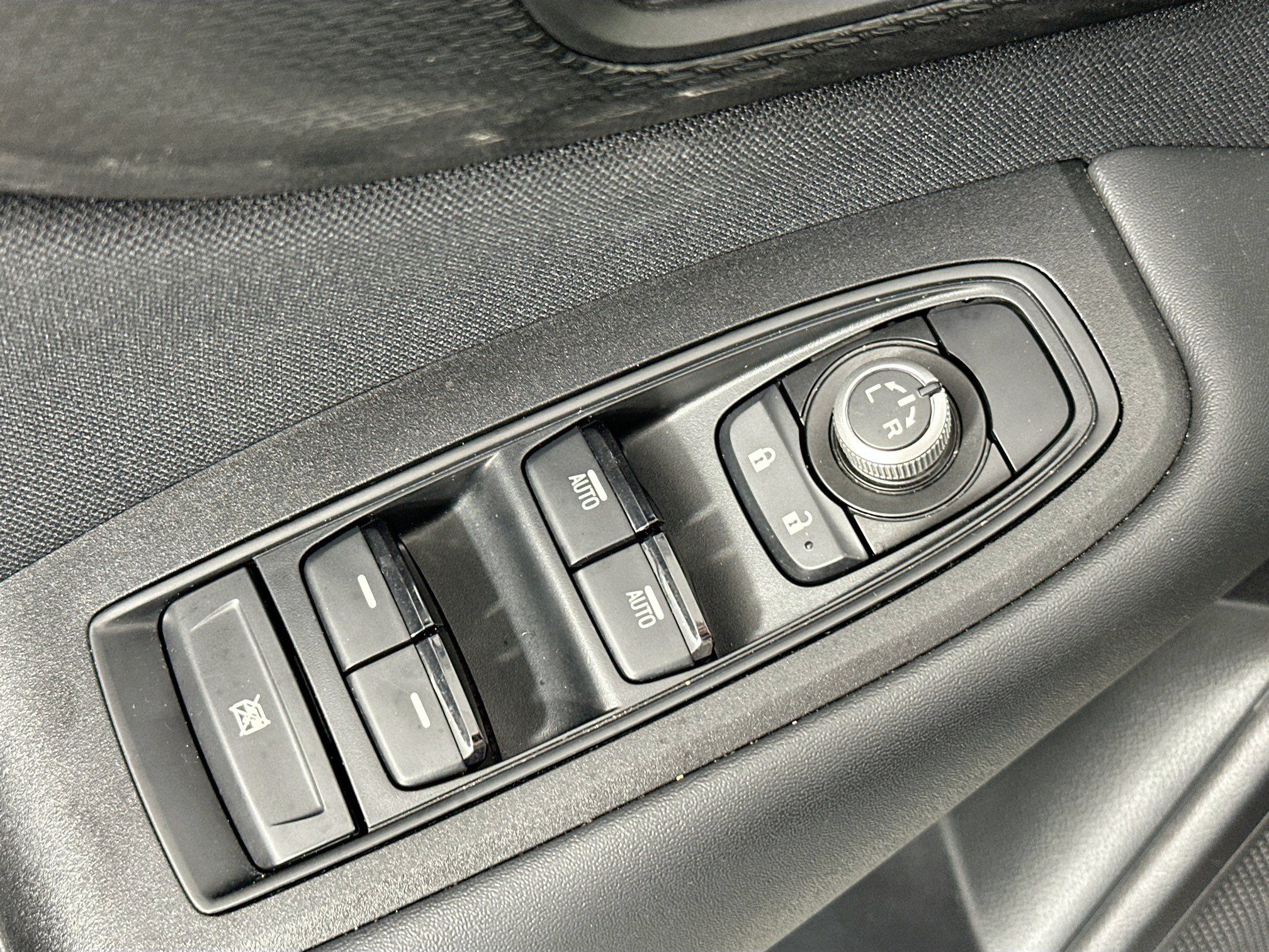 Used 2023 Subaru Legacy Premium AWD/4WD image 17