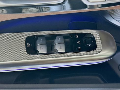 New 2026 Mercedes-Benz CLE 300 4MATIC Cabriolet image 17