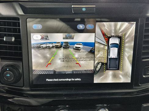 New 2026 Ford F250 Lariat w/ Black Appearance Package image 35