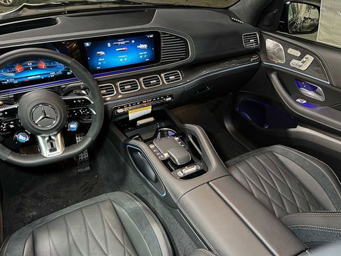 New 2026 Mercedes-Benz GLS 63 AMG 4MATIC image 44