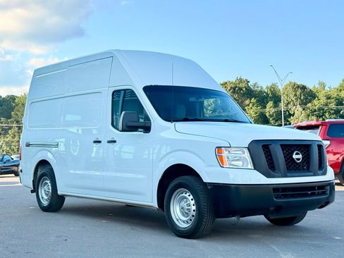 Used 2017 Nissan NV 2500 S w/ Power Basic Package image 4