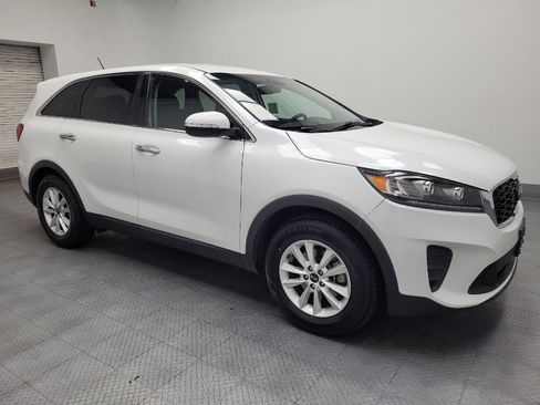 Used 2019 Kia Sorento FWD V6 image 11