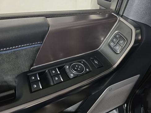 Used 2026 Ford F350 Platinum AWD/4WD image 26