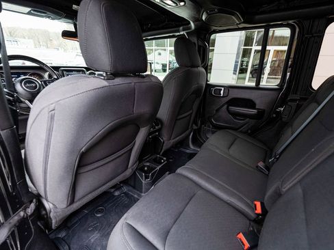 Used 2021 Jeep Wrangler Unlimited Sport image 28