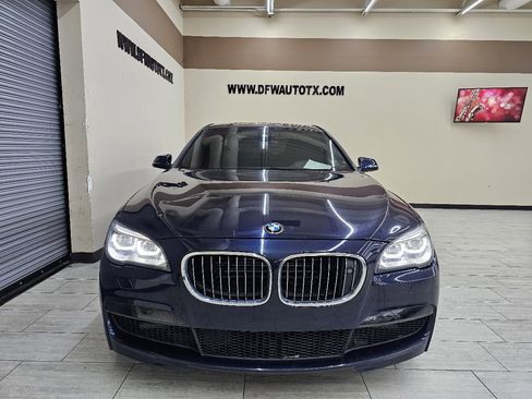 Used 2014 BMW 750Li image 3