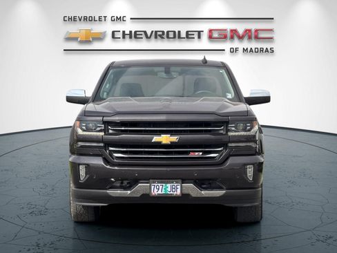 Used 2016 Chevrolet Silverado 1500 LTZ Z71 w/ LTZ Plus Package AWD/4WD image 8