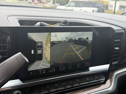 Used 2025 Chevrolet Silverado 2500 LT w/ Z71 Chrome Sport Edition image 25