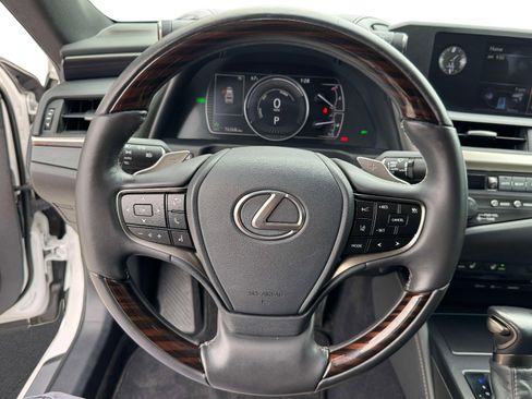Certified 2020 Lexus ES 300h ES 300h Sedan image 27