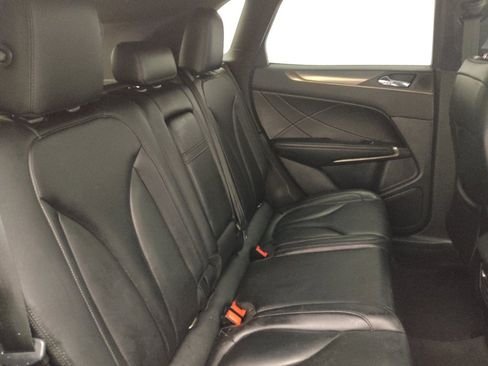 Used 2017 Lincoln MKC Premiere FWD image 19