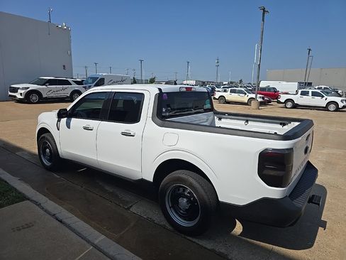 Used 2025 Ford Maverick XL FWD image 5
