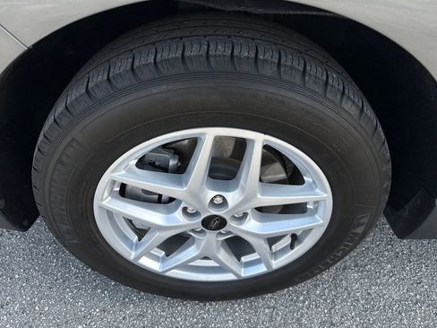 Certified 2024 Ford Edge SEL w/ Convenience Package image 10