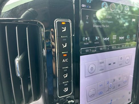 Used 2019 Chevrolet Silverado 2500 LTZ w/ Duramax Plus Package AWD/4WD image 30