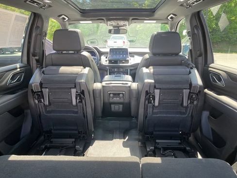 Used 2024 Chevrolet Tahoe Z71 w/ Luxury Package AWD/4WD image 38