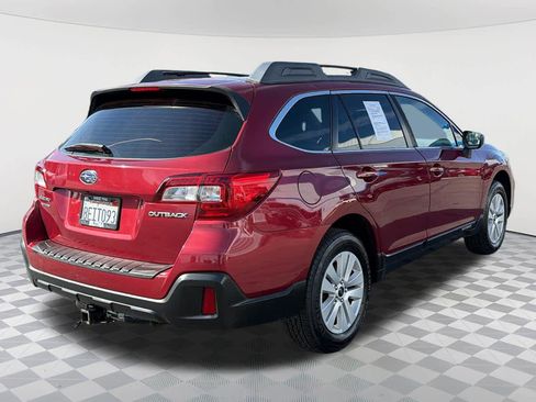 Used 2018 Subaru Outback 2.5i AWD/4WD image 5