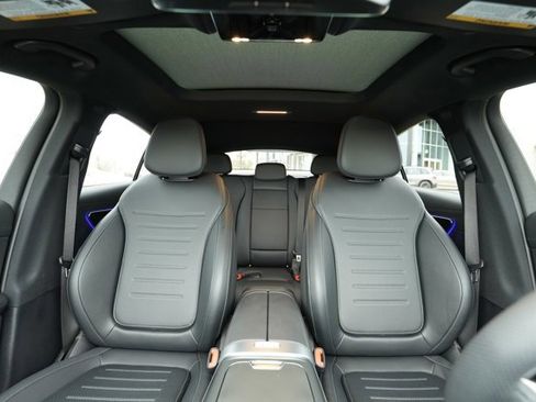 Certified 2025 Mercedes-Benz GLC 300 4MATIC image 32