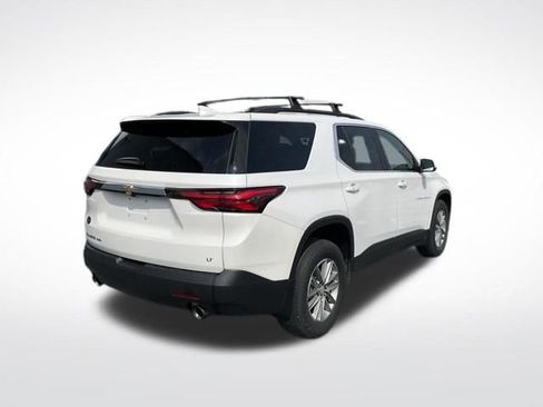 Used 2023 Chevrolet Traverse LT AWD/4WD image 16