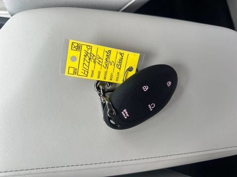 Used 2024 Hyundai Sonata SEL FWD image 19