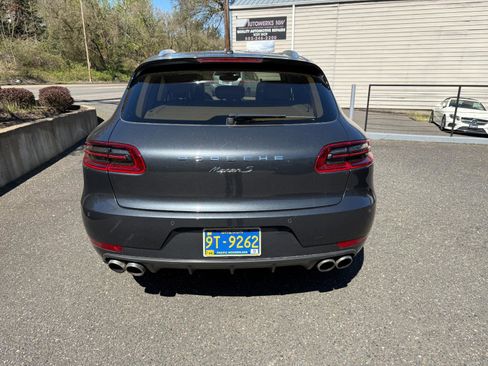 Used 2017 Porsche Macan S image 7