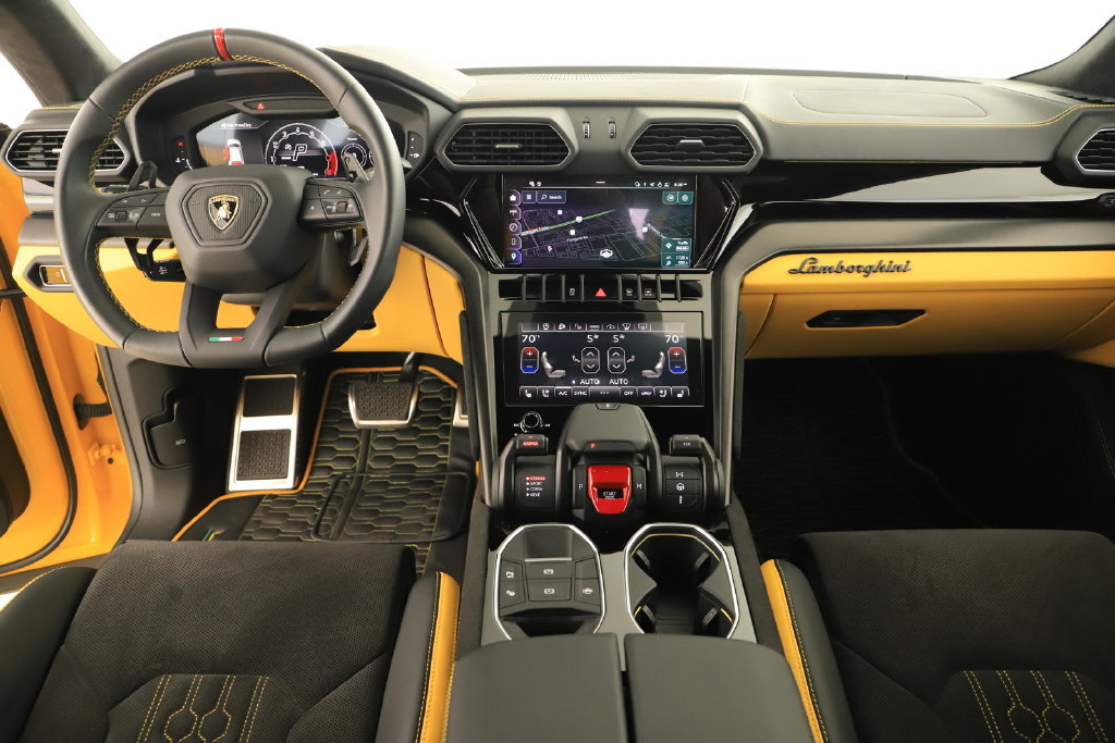 Used 2024 Lamborghini Urus S AWD/4WD image 18