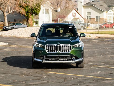 Used 2025 BMW X1 xDrive28i w/ Premium Package image 2