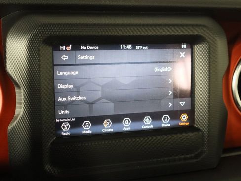 Used 2020 Jeep Gladiator Rubicon w/ Cold Weather Group image 33