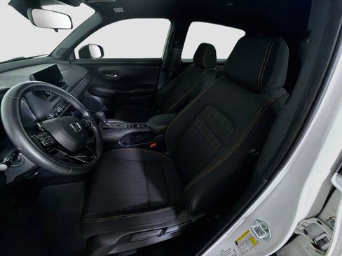 Used 2023 Honda HR-V Sport image 13