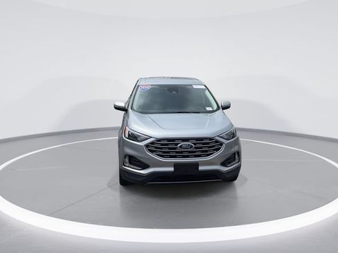 Certified 2024 Ford Edge Titanium AWD/4WD image 2