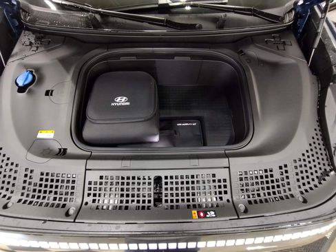 New 2026 Hyundai Ioniq 9 Limited w/ Tow & Go Package image 7