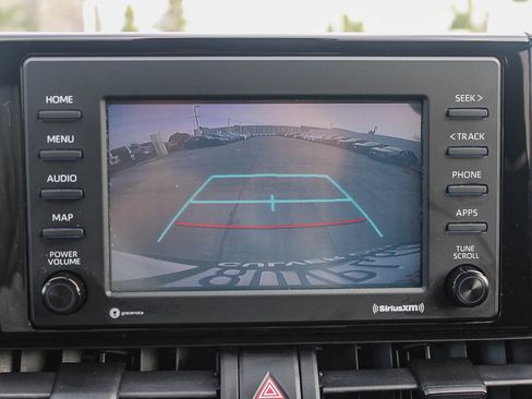 Used 2021 Toyota RAV4 LE image 25