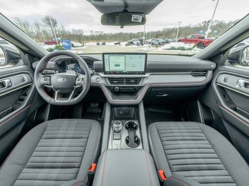 New 2026 Ford Explorer ST-Line image 61