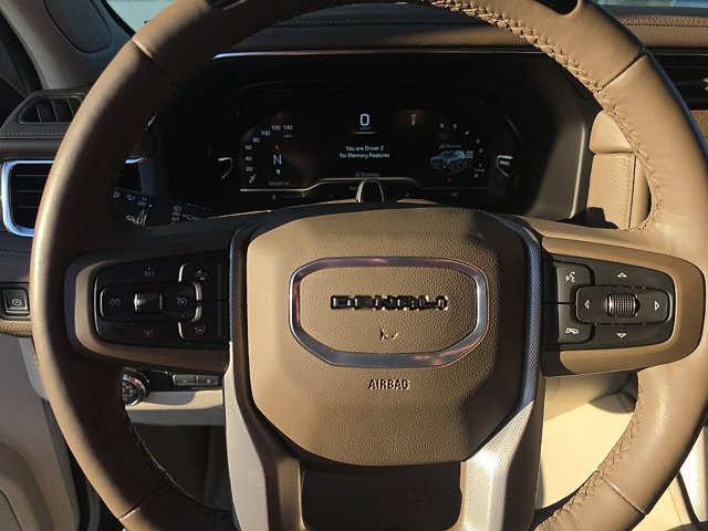 Certified 2024 GMC Yukon Denali w/ Advanced Technology Package AWD/4WD image 17