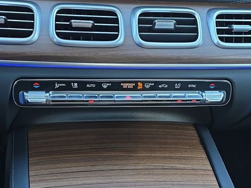 New 2026 Mercedes-Benz GLE 350 4MATIC image 18