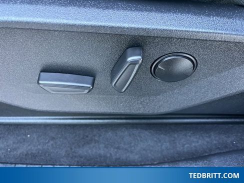 Used 2023 Ford F150 XLT w/ Equipment Group 302A High image 43