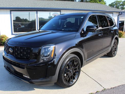 Used 2021 Kia Telluride SX w/ SX Prestige Package AWD/4WD image 32