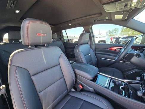 Used 2025 Chevrolet Traverse Z71 w/ Enhanced Driving Package image 21