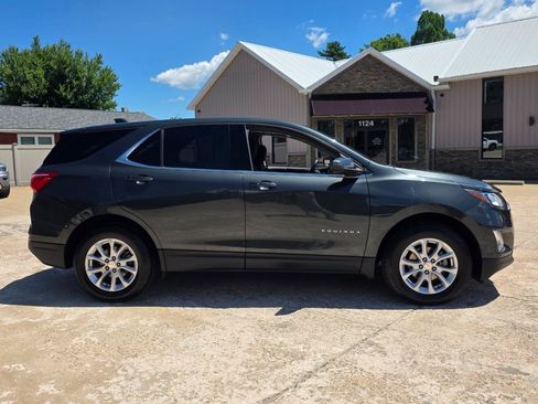 Used 2020 Chevrolet Equinox LT AWD/4WD image 22