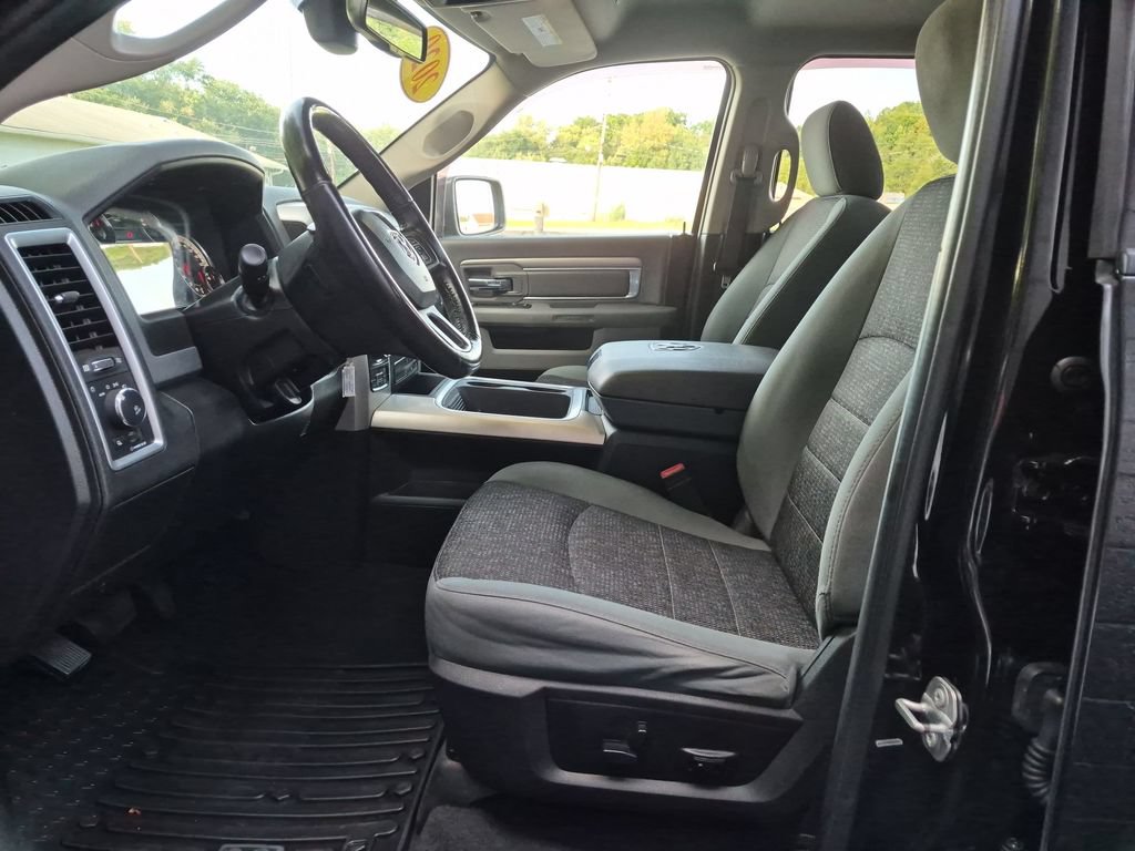 Used 2020 RAM 1500 Warlock w/ Luxury Group AWD/4WD image 18