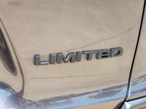 Certified 2021 Jeep Cherokee Limited AWD/4WD image 13